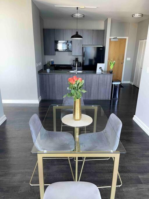 Appartamento Penthouse In South Loop Chicago Esterno foto